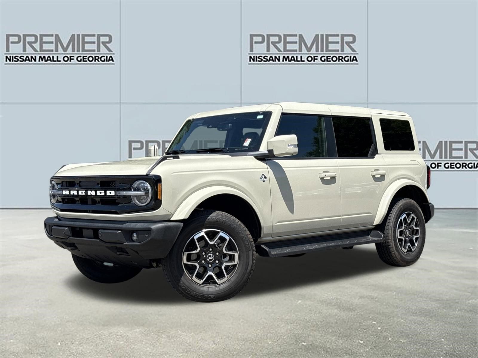 Used 2025 Beige Ford Outer Banks image 1