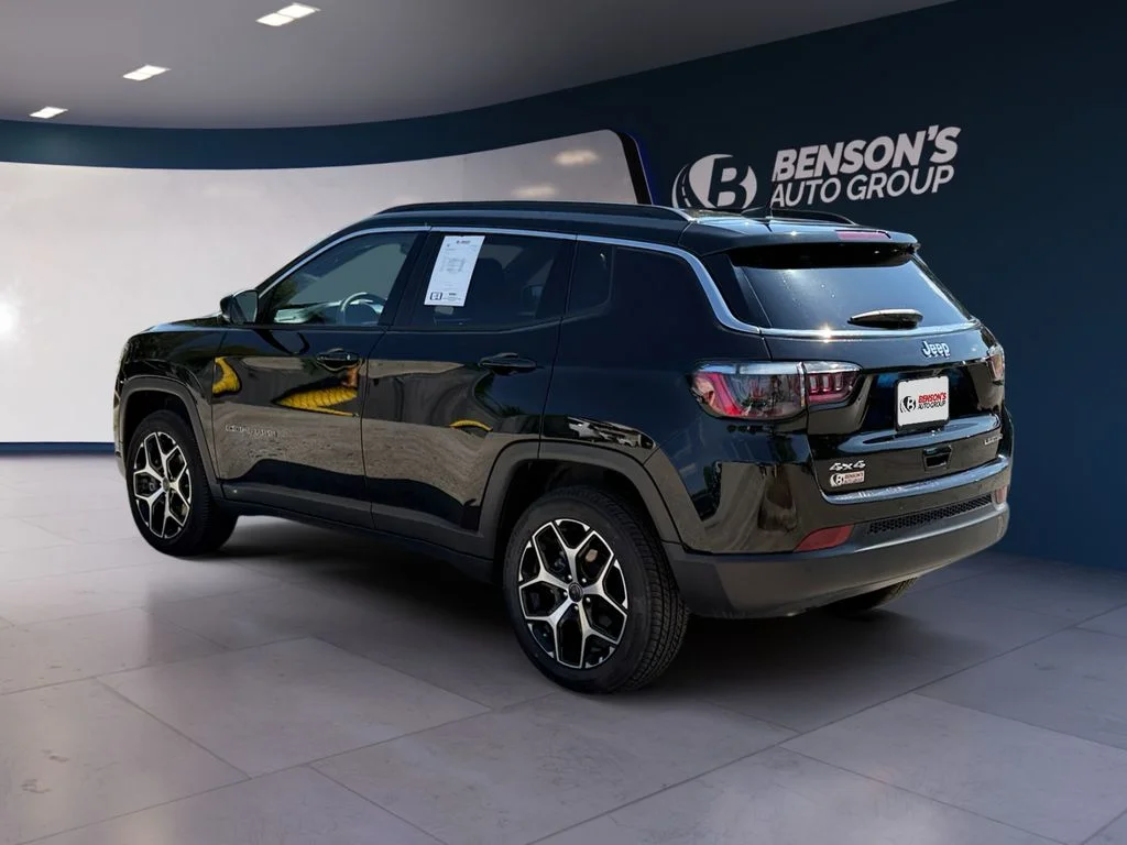 Used 2025 Black Jeep Limited image 3