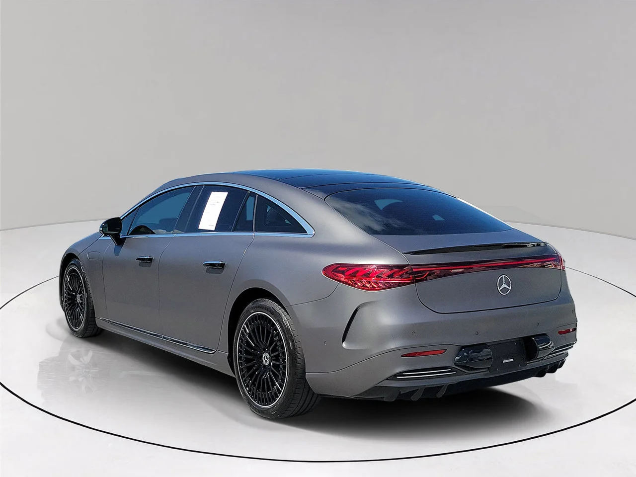 Used 2023  Mercedes-Benz 450 image 4