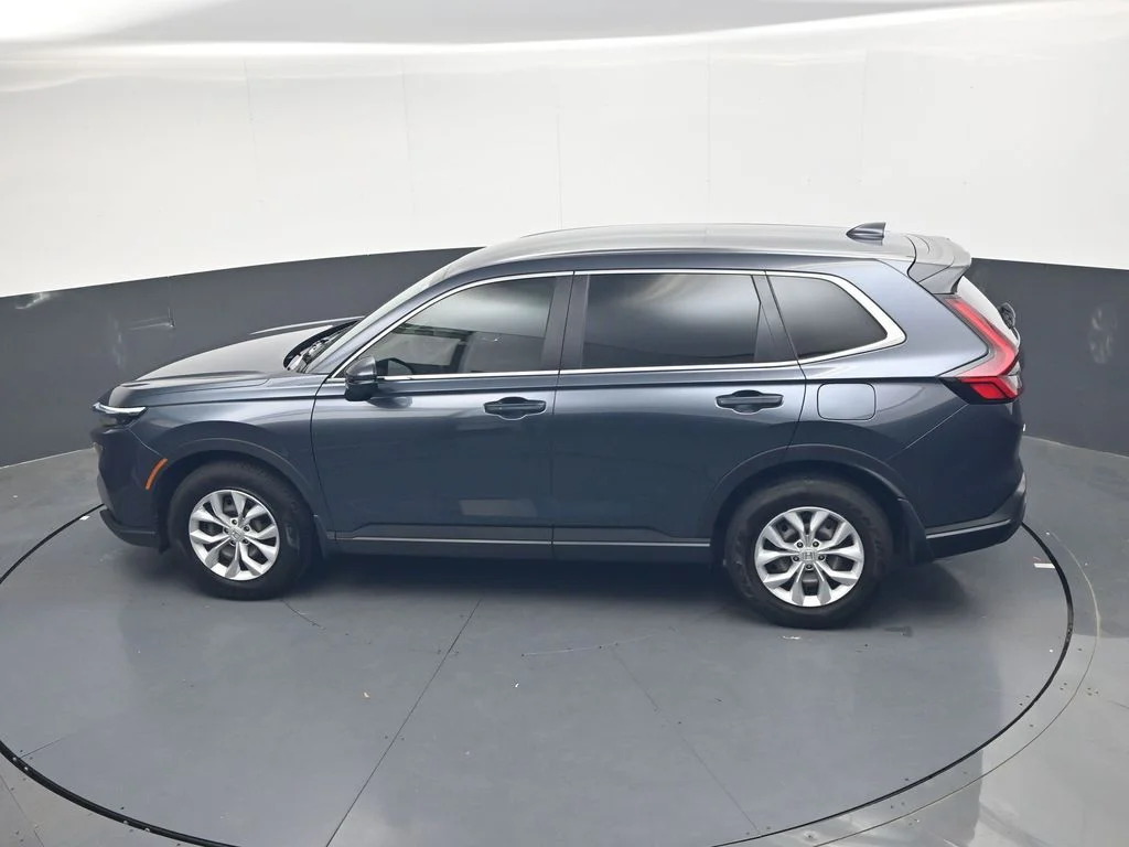 Used 2025 Meteorite Gray Metallic Honda LX image 37