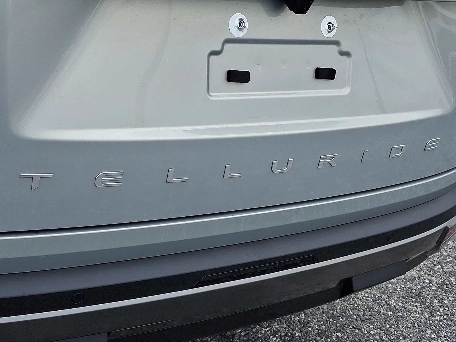 New 2027 Silver Kia S image 23