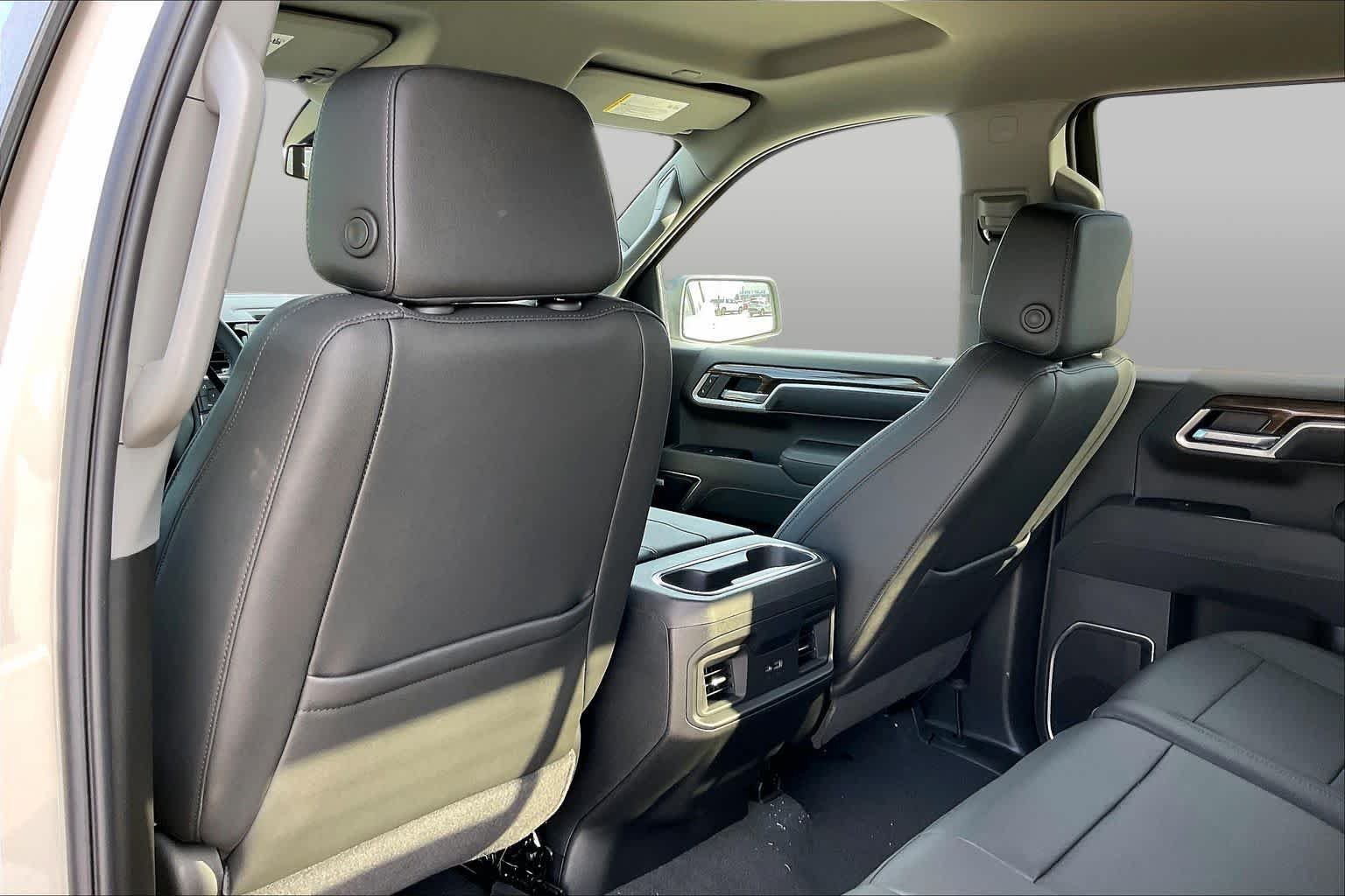 2026 Chevrolet Silverado 1500 RST - Photo 22