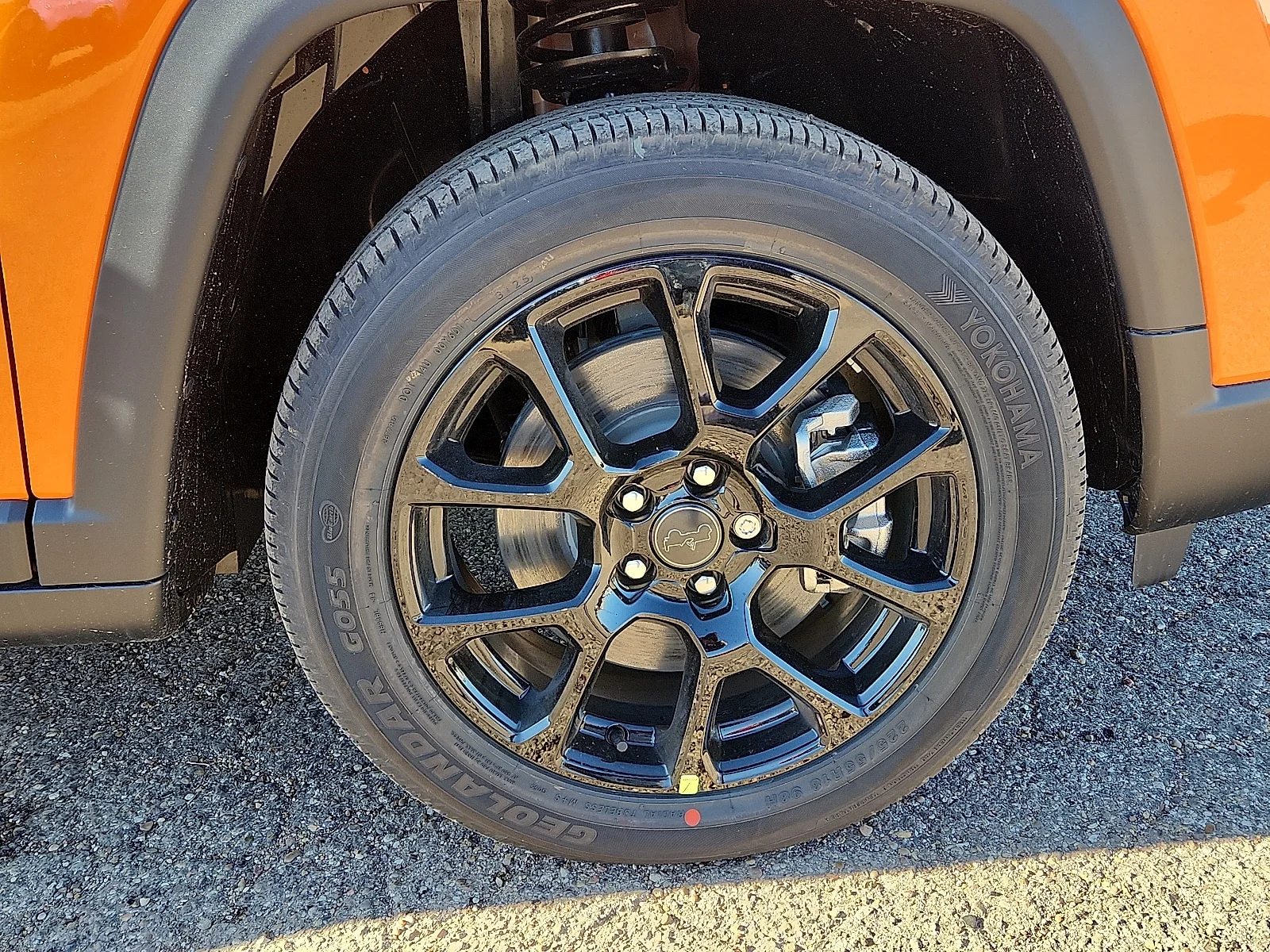 New 2026 Orange Jeep LATITUDE ALTITUDE 4X4 image 7