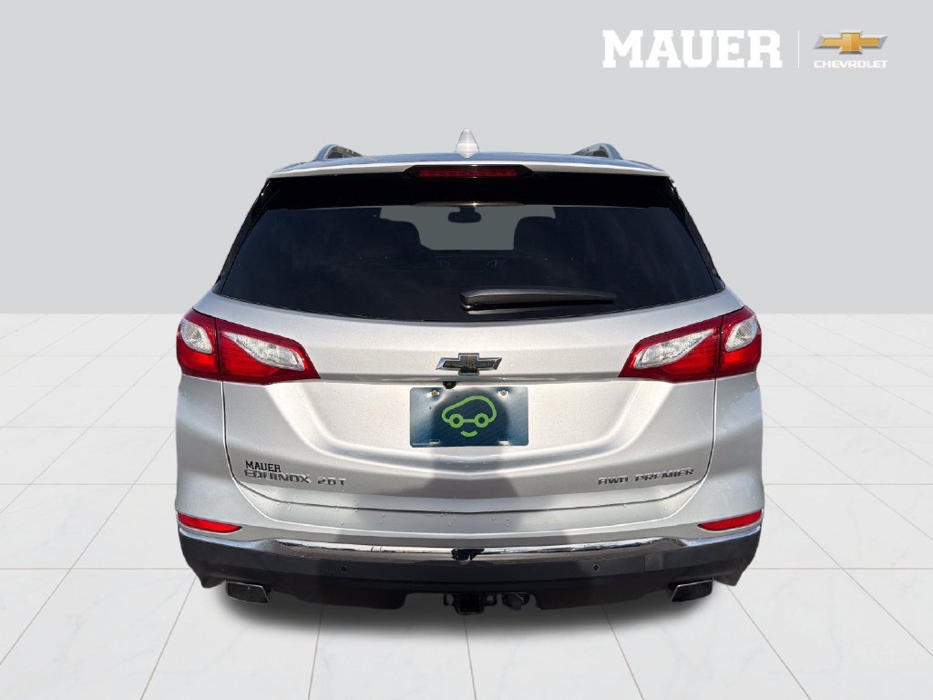 Certified Used 2020 SILVER ICE METALLIC Chevrolet Premier image 5