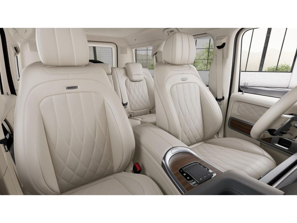New 2026 MANUFAKTUR Dark Olive Green Magno Mercedes-Benz  image 6