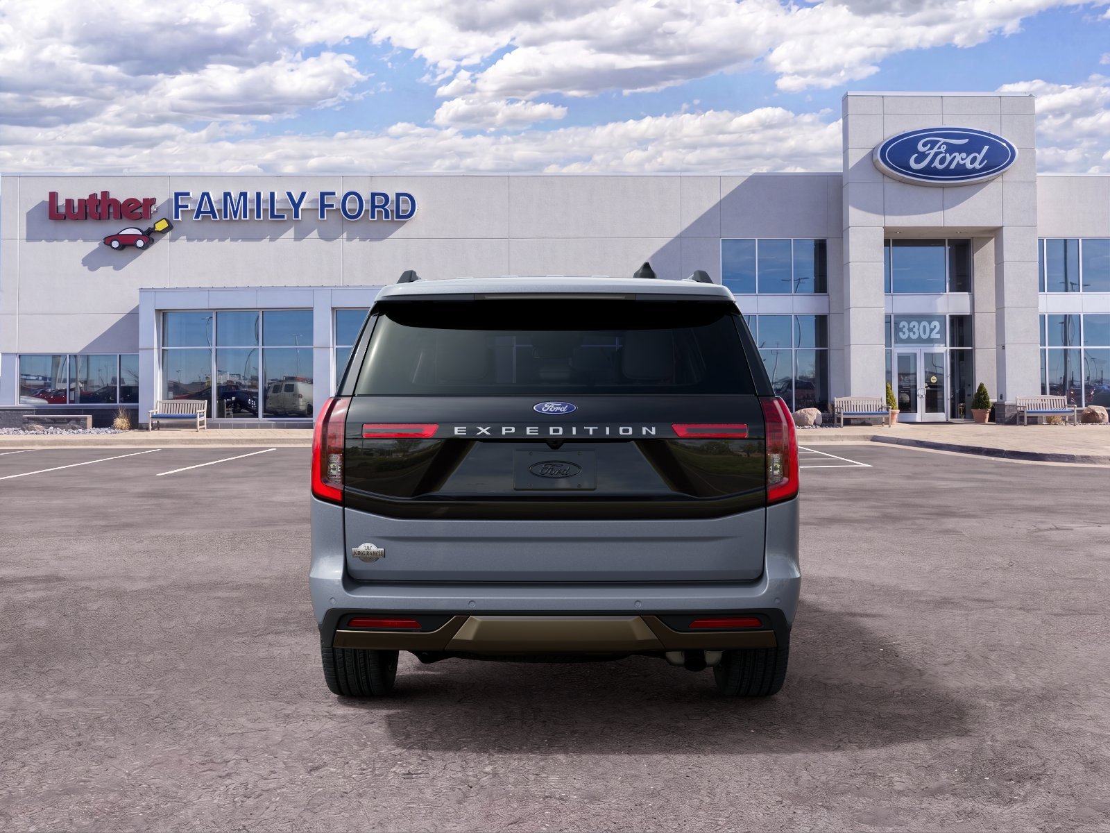 New 2027 Glacier Gray Metallic Tri-Coat Ford King Ranch image 37