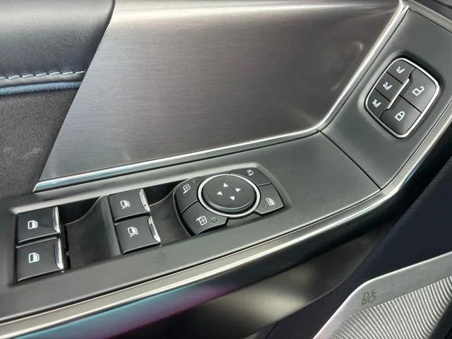 Used 2024 White Ford Platinum image 17