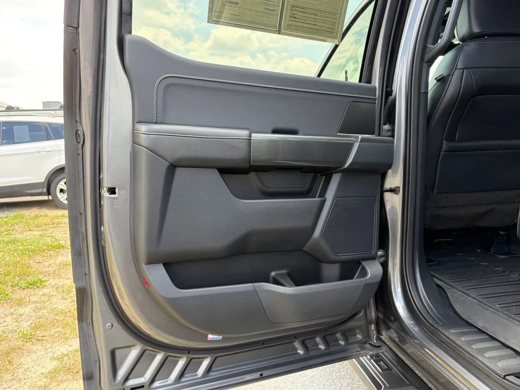 Certified Used 2023 Gray Metallic Ford XLT image 27