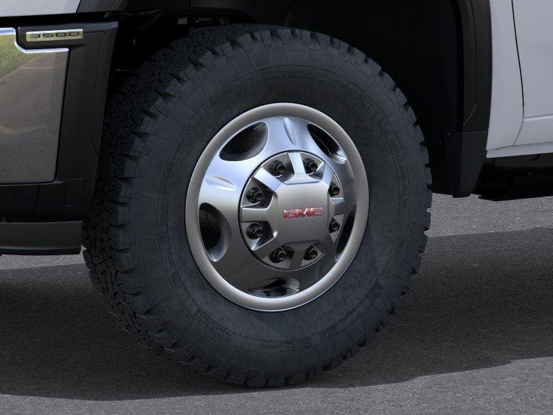 New 2026 Summit White GMC Pro image 9