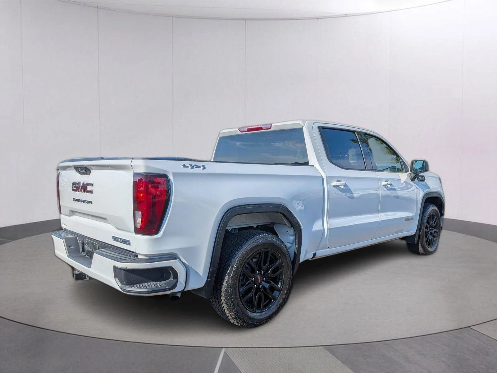 Used 2023 Summit White GMC Elevation image 5
