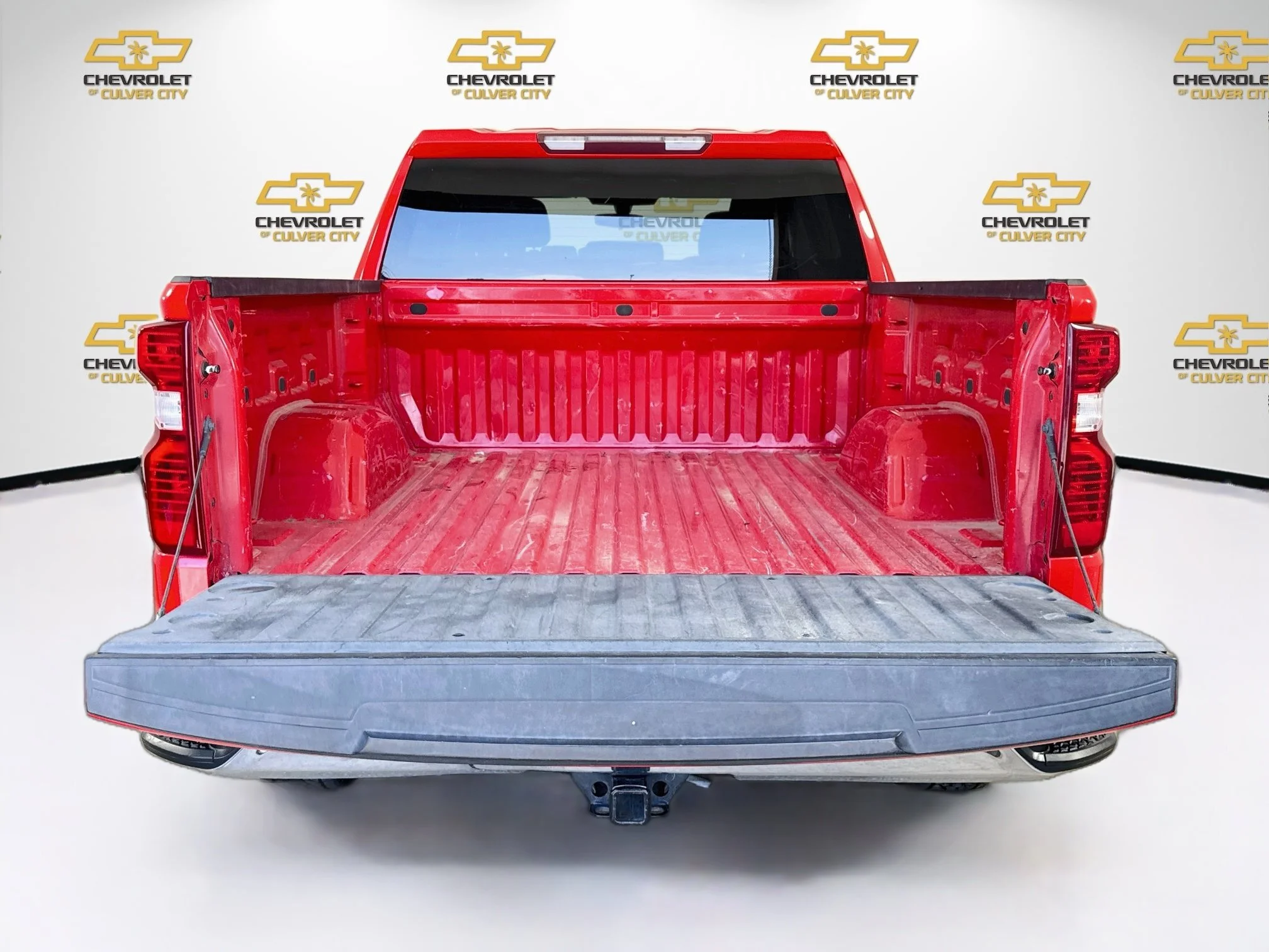 Used 2019 RED HOT Chevrolet LT image 19