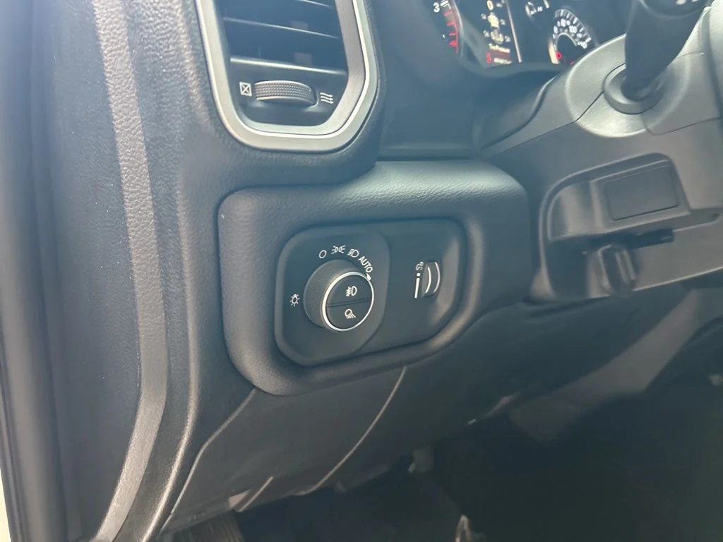 Used 2023 White Ram Big Horn image 37