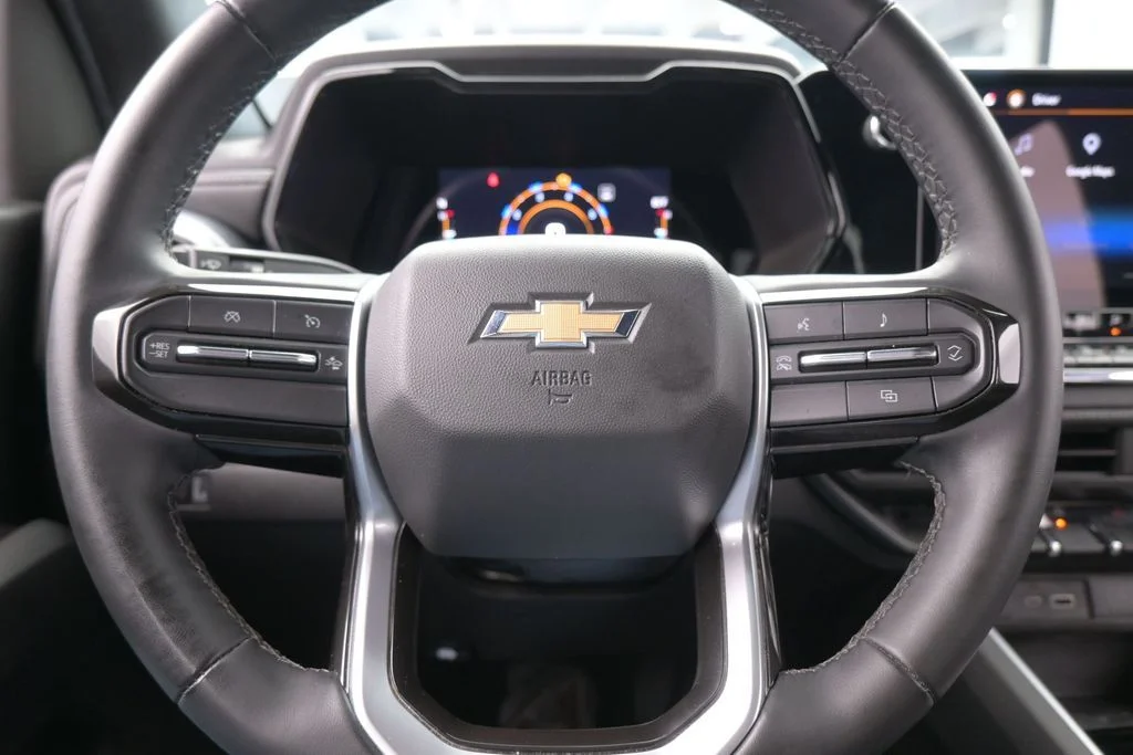 Used 2023 Summit White Chevrolet LT image 21