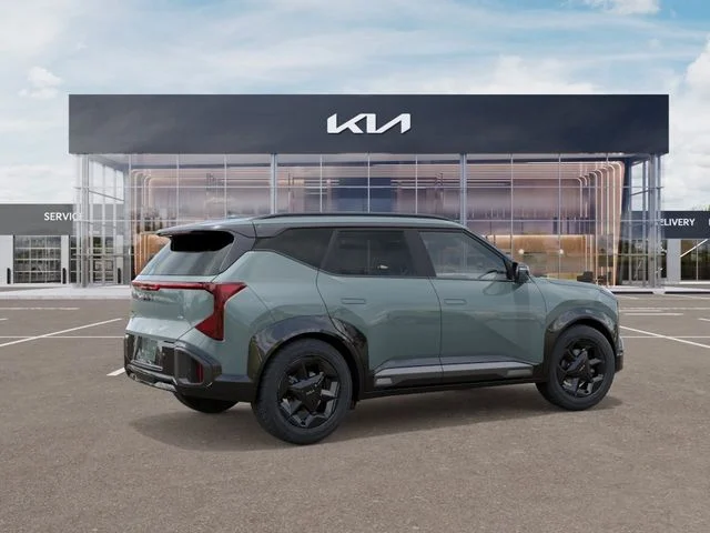 New 2027 Iceberg Green Kia X-Line S image 6