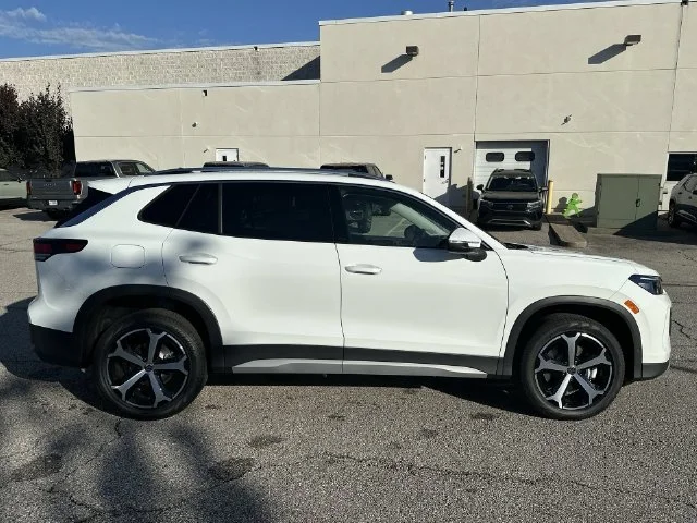New 2026 White Volkswagen SE image 16