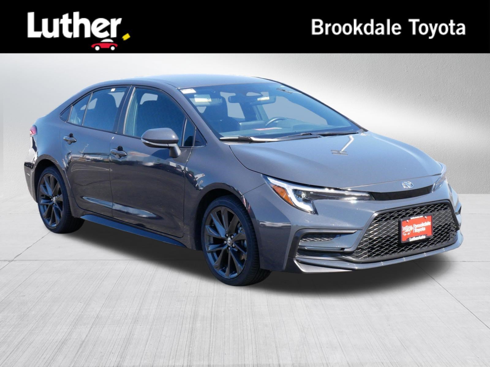 Certified Used 2025 UNDERGROUND Toyota SE image 1