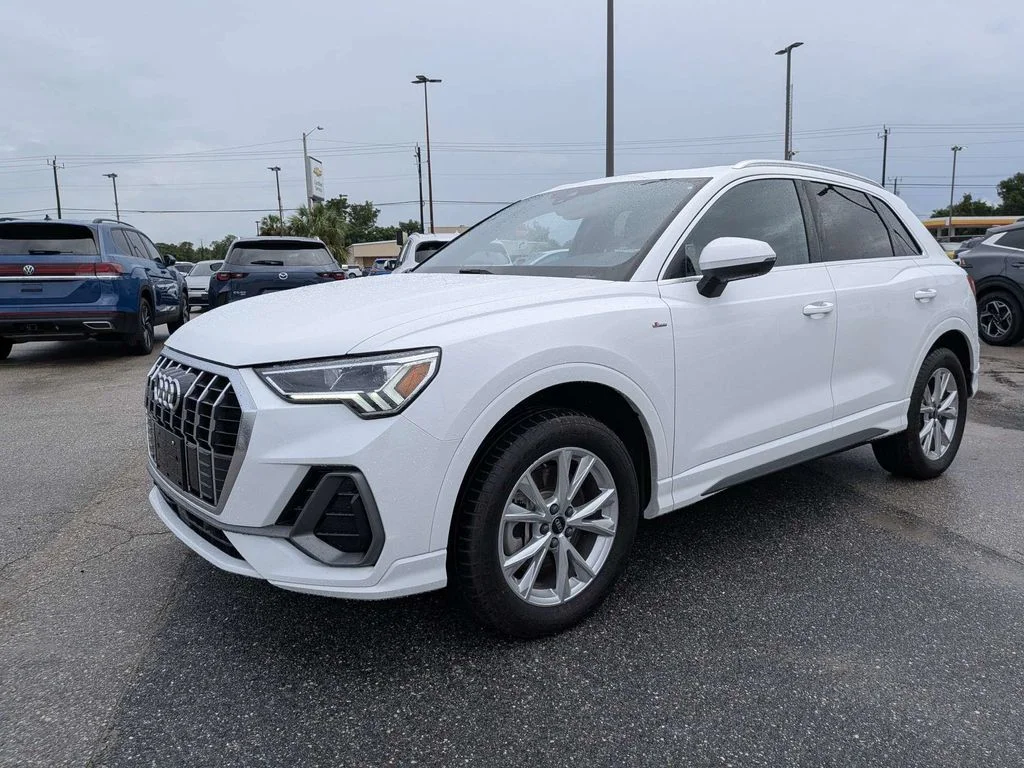 Used 2025 White Audi Premium image 7