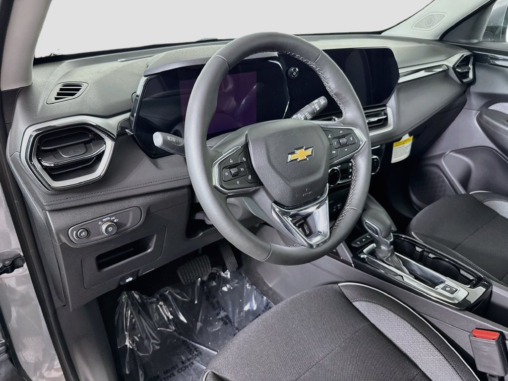 New 2026 Sterling Gray Metallic Chevrolet LT image 9