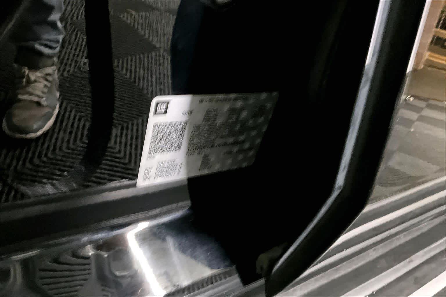 Used 2018 Black Chevrolet Premier image 31