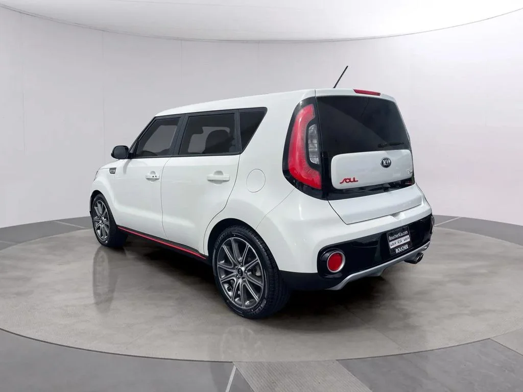 Certified Used 2019 Clear White Kia Exclaim image 3