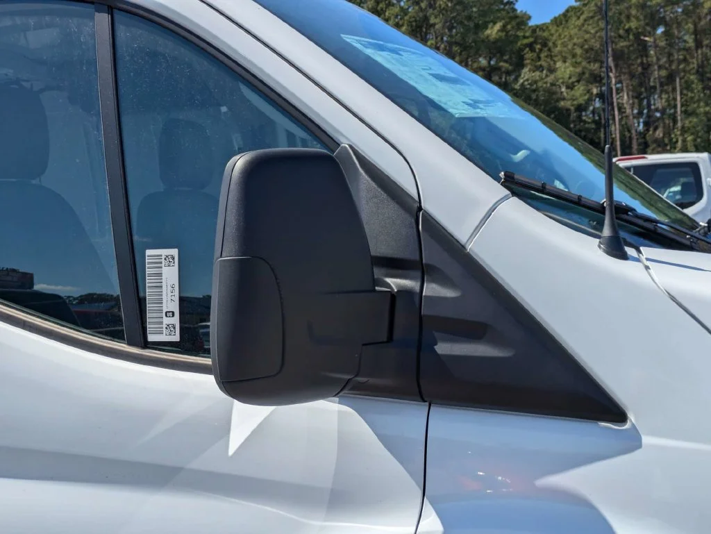 New 2027 White Ford Base image 13
