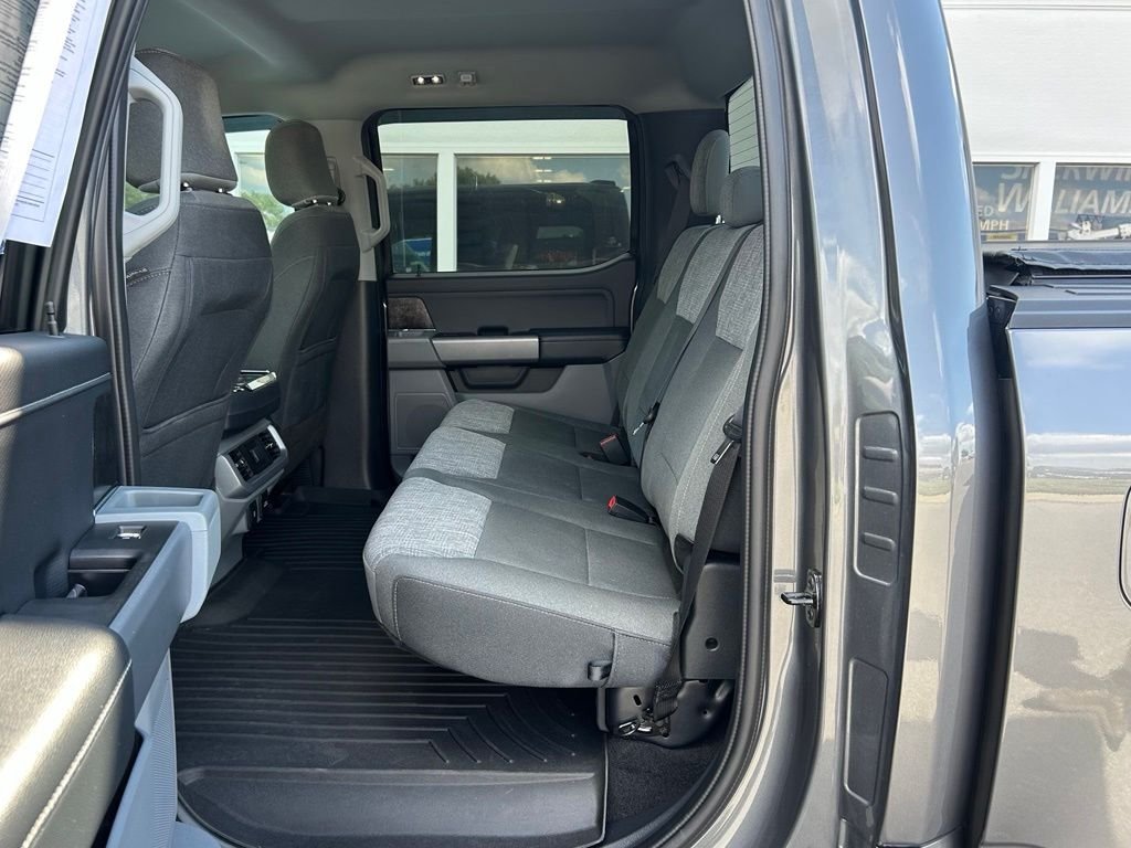 Certified Used 2022 Gray Metallic Ford XLT image 24