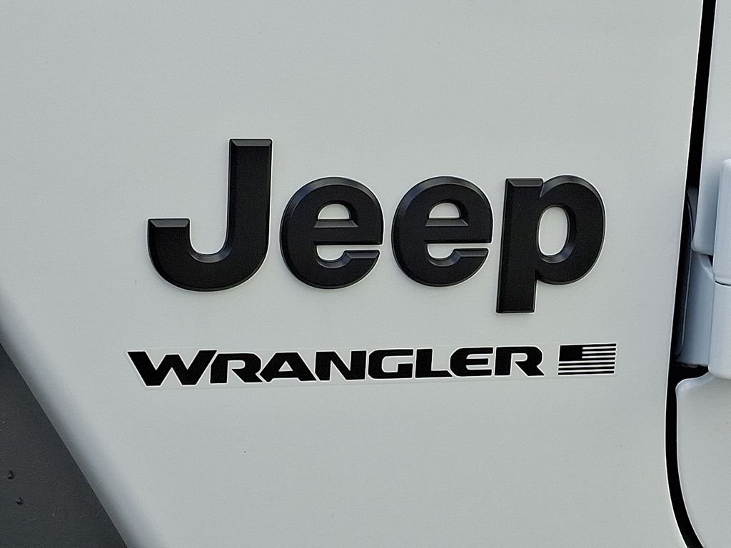 New 2026 Bright White Clearcoat Jeep Sport S image 19