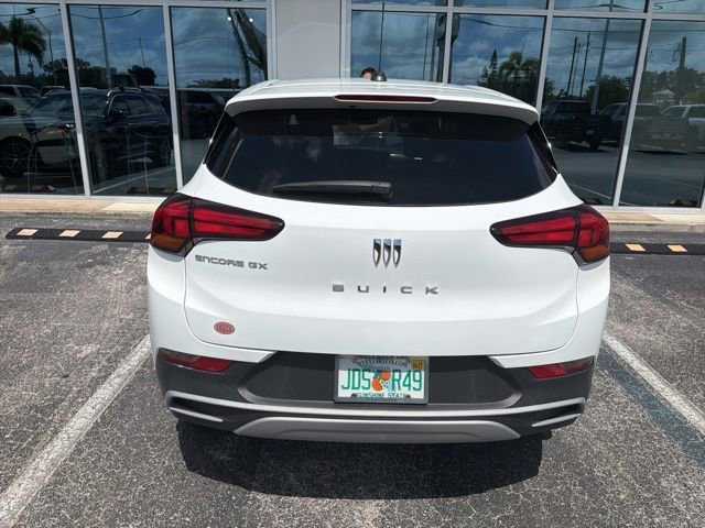 Used 2024 Summit White Buick Preferred image 13