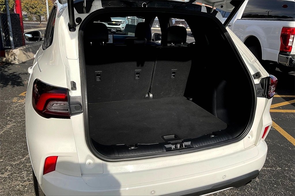 2023 FORD ESCAPE - Image 25