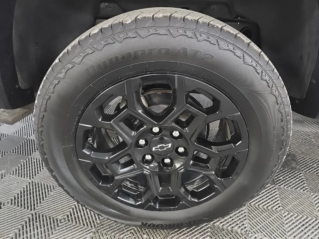 Used 2026 White Chevrolet Trail Boss image 15
