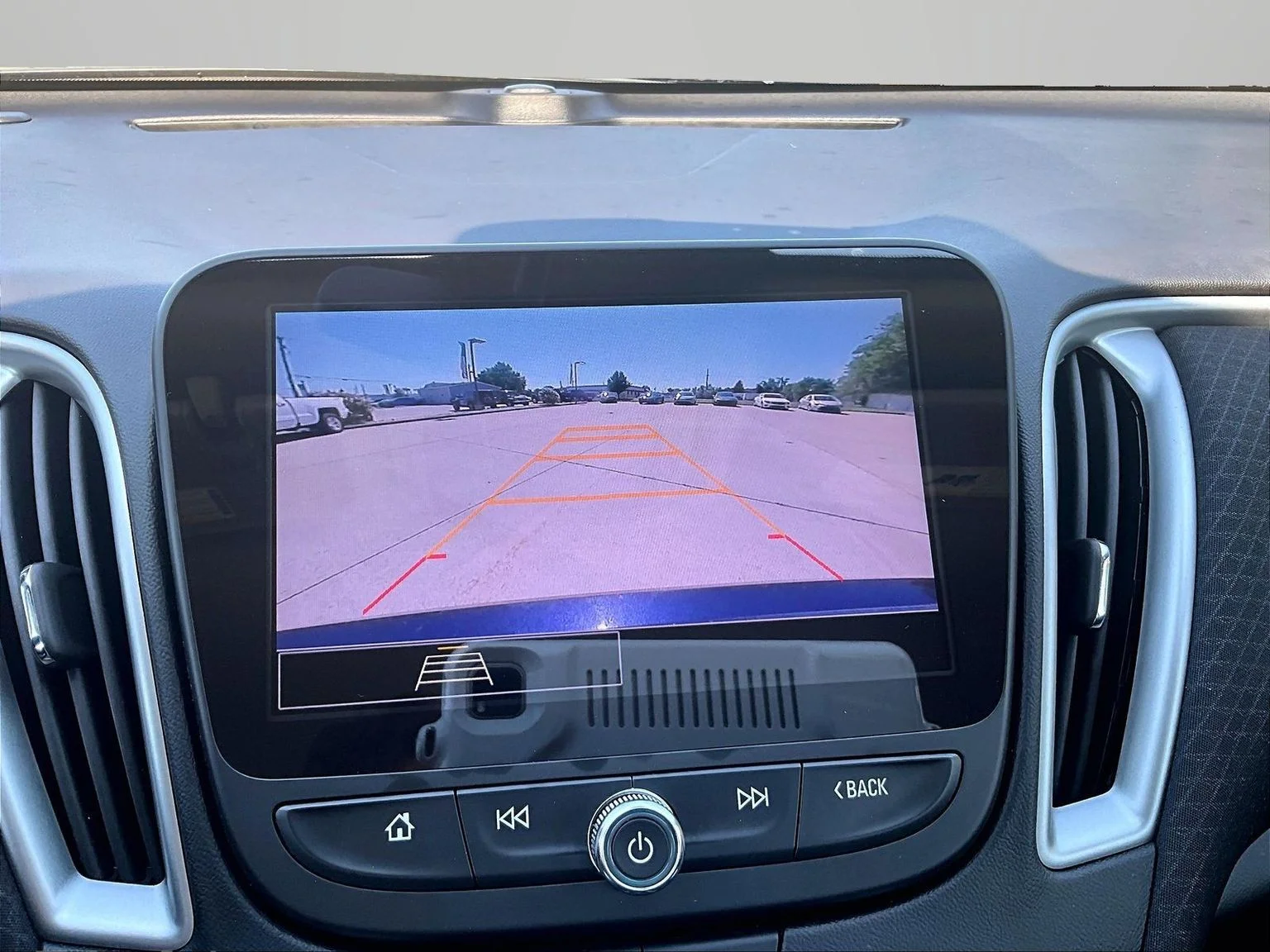 Used 2023 Gray Chevrolet LT image 21