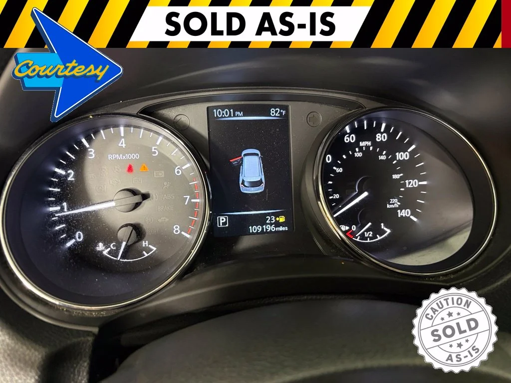 Used 2017 Silver Nissan S image 19