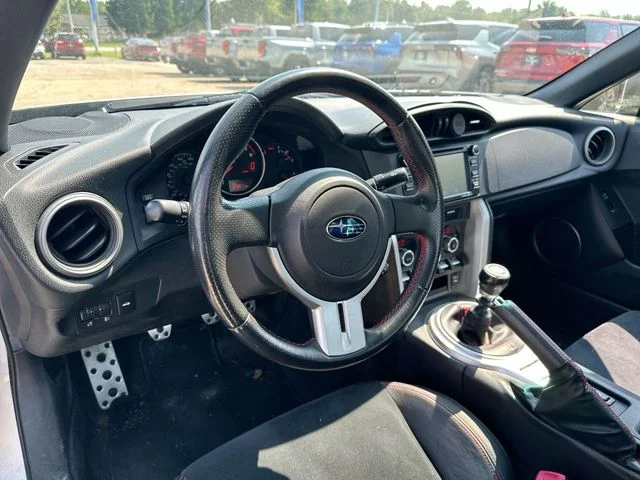Used 2016 White Subaru Limited image 12
