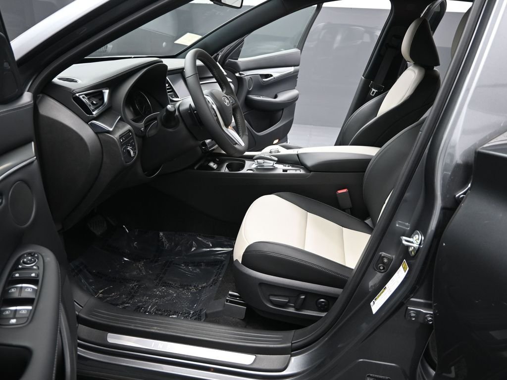 2025 INFINITI QX55 Luxe - Photo 13