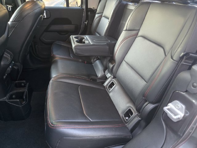 Certified Used 2022 Granite Crystal Metallic Clearcoat Jeep Rubicon image 34