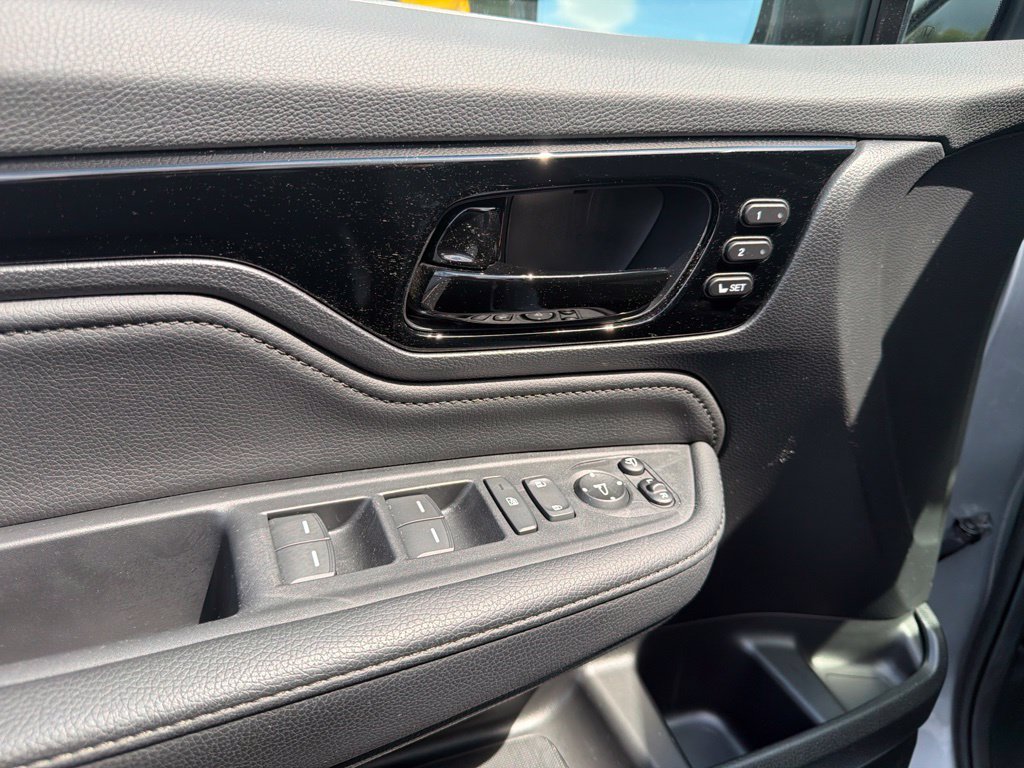 2025 Honda Odyssey Elite - Photo 27