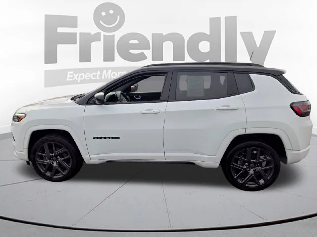 Used 2024 White Jeep Limited image 8