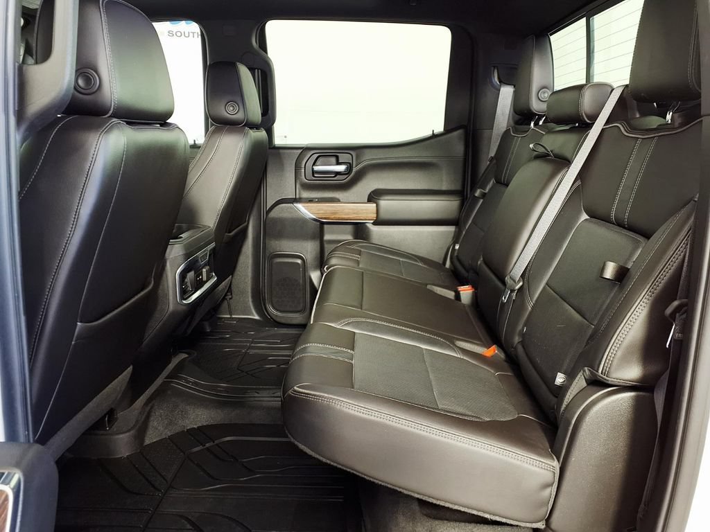 Used 2019 IRIDESCENT PEARL TRICOAT Chevrolet High Country image 9