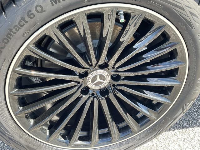 New 2026 Starling Blue Metallic Mercedes-Benz GLC 300 image 38
