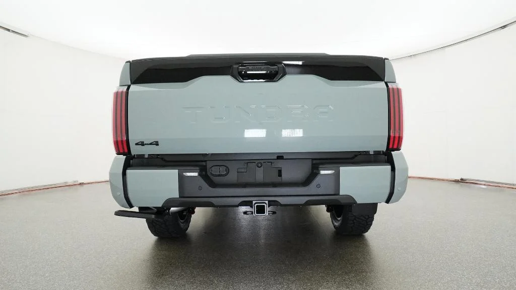 New 2026 Lunar Rock Toyota Platinum image 15
