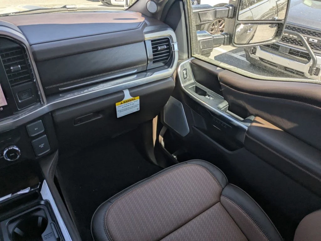 New 2026 Marsh Gray Ford King Ranch image 17