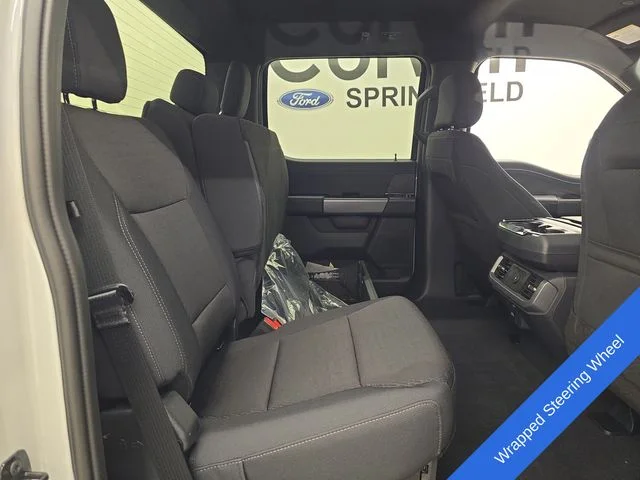 New 2026 Avalanche Ford XLT image 13