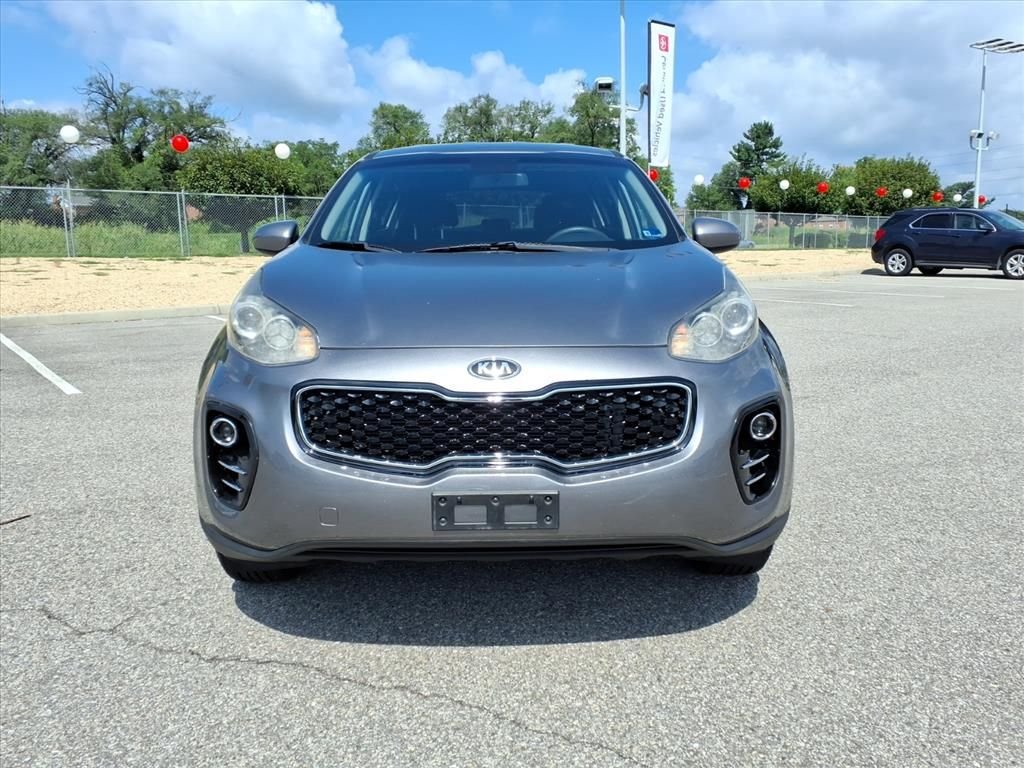 Used 2018 Silver Kia LX image 10