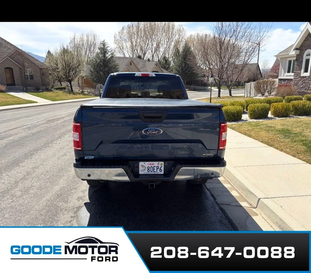 Used 2018 Blue Ford XLT image 4