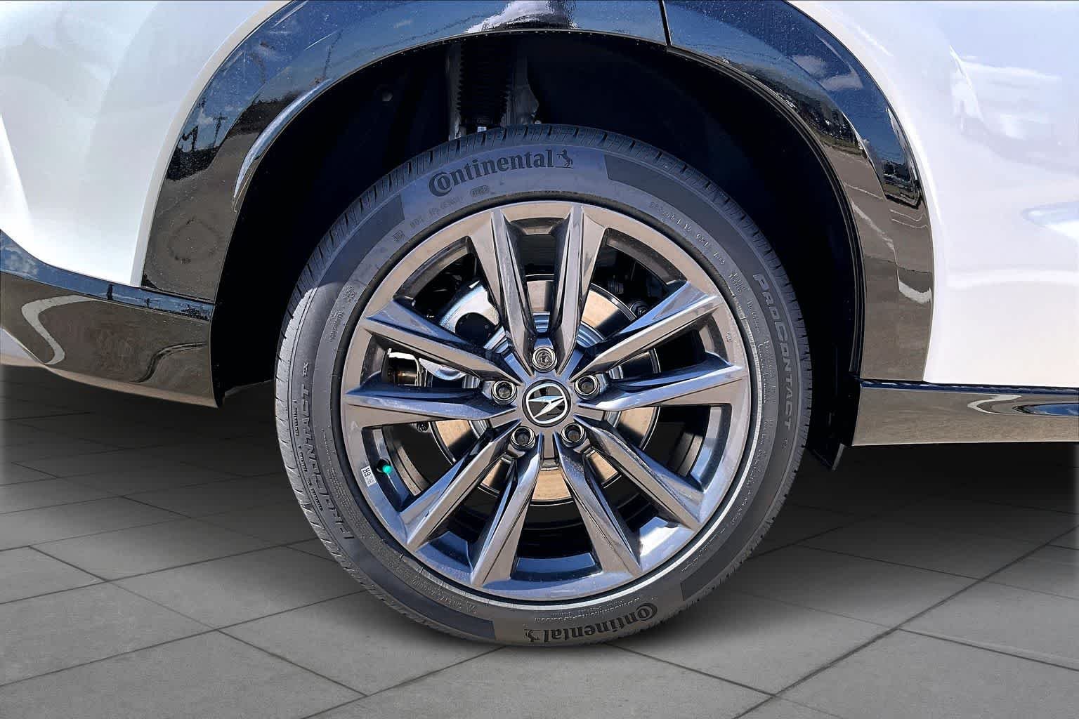 Used 2026 Platinum White Pearl Acura w/A-Spec Package image 12