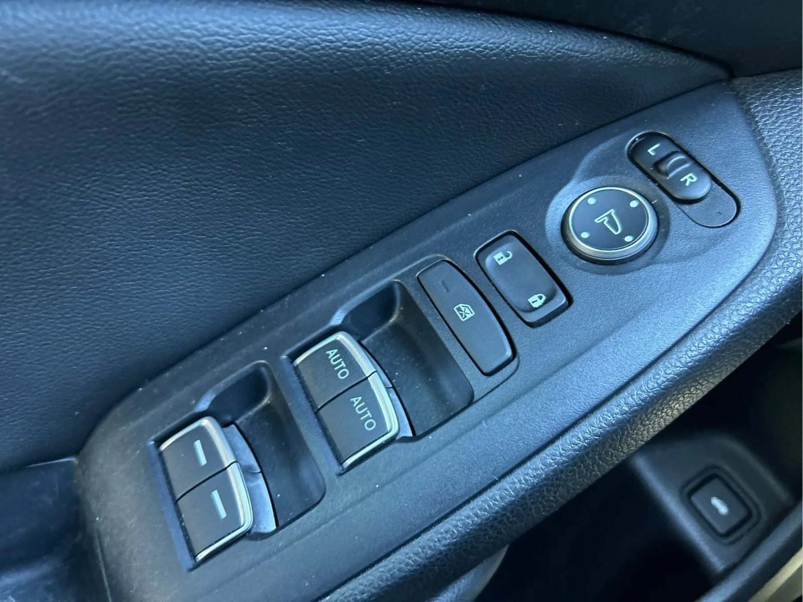 Certified Used 2019 Still Night Pearl Honda Sport image 24