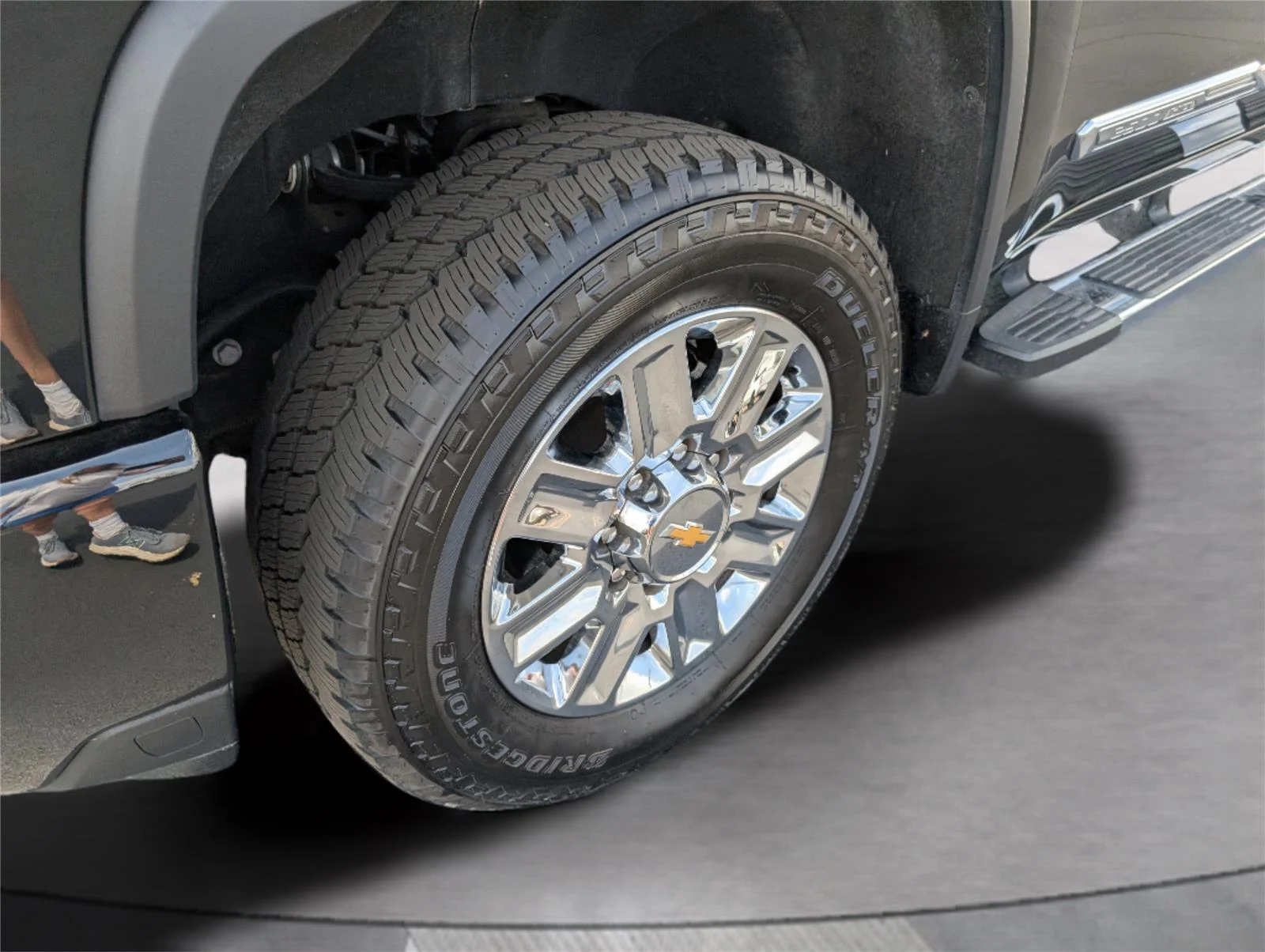 Used 2024 Black Chevrolet High Country image 38