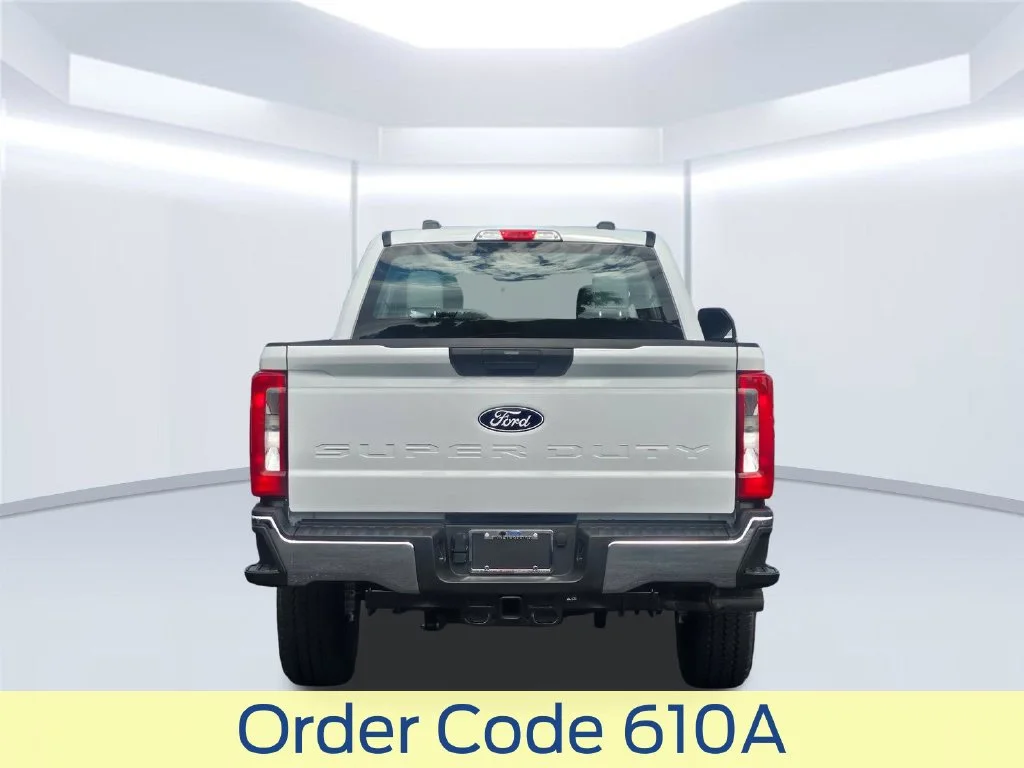 New 2027 Oxford White Ford F-350® XL image 20