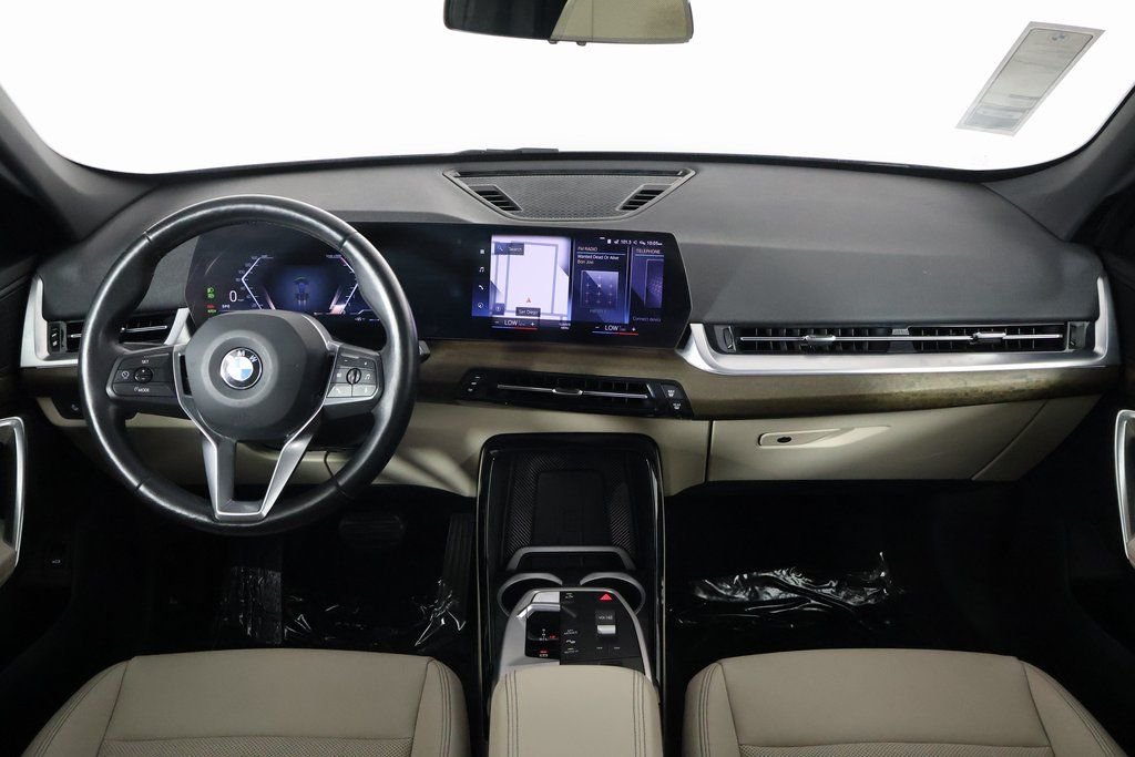 Certified Used 2023 Phytonic Blue Metallic BMW xDrive28i image 8