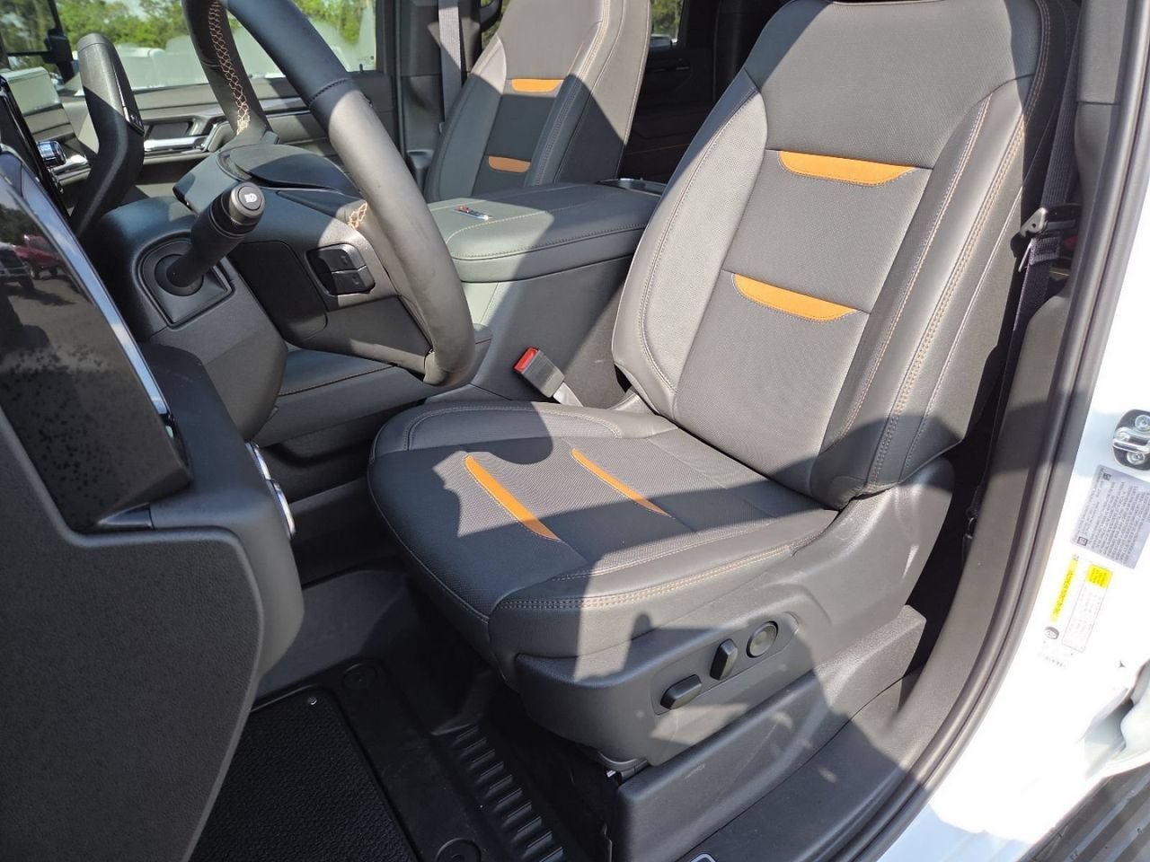 2026 GMC Sierra 2500HD AT4 - Photo 31